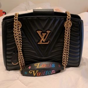 Louis Vuitton New Wave Chain Handbag MM